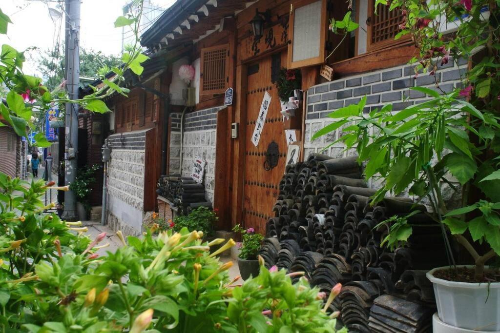 Namhyundang - Hanok Korean Traditional House Seoul Exterior photo