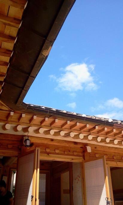 Namhyundang - Hanok Korean Traditional House Seoul Exterior photo