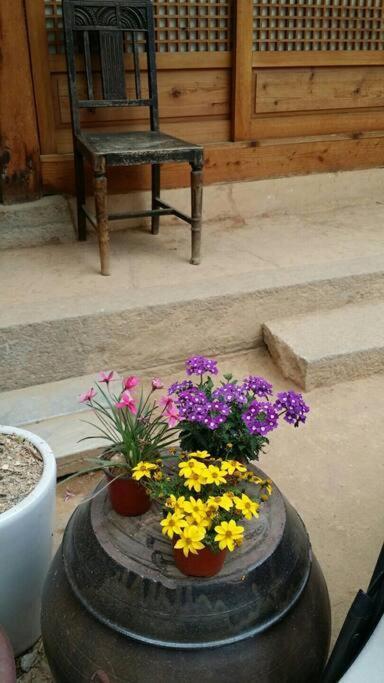 Namhyundang - Hanok Korean Traditional House Seoul Exterior photo