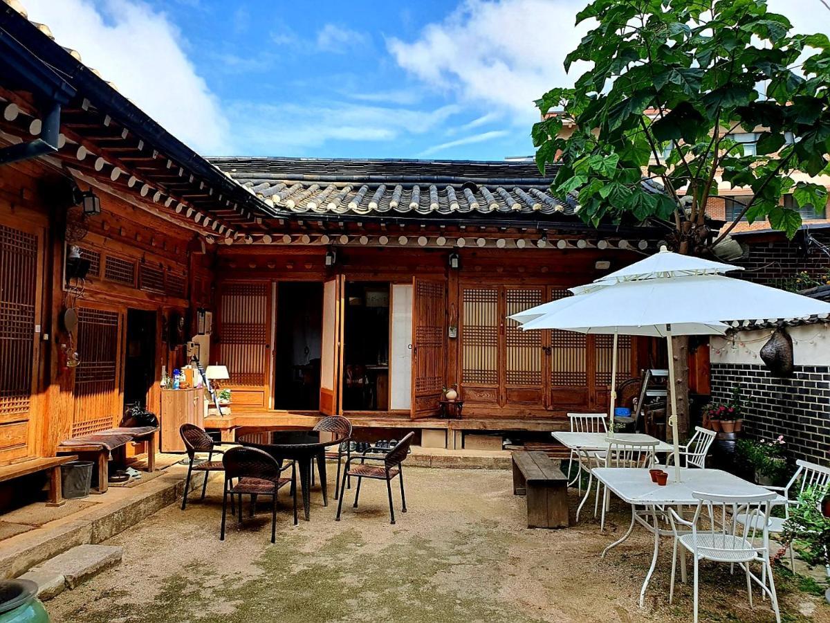 Namhyundang - Hanok Korean Traditional House Seoul Exterior photo