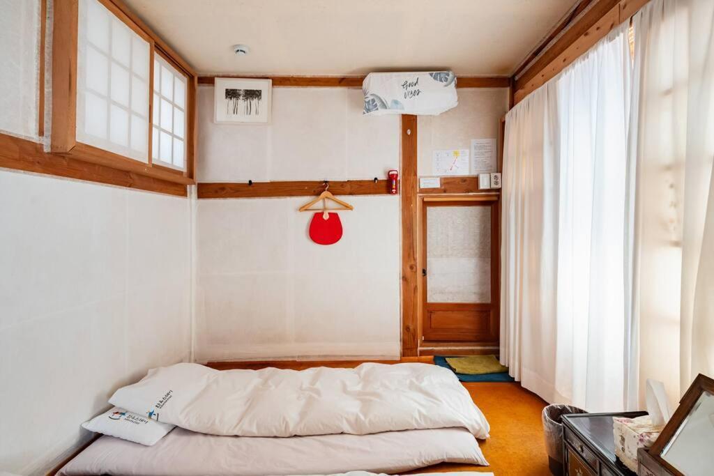 Namhyundang - Hanok Korean Traditional House Seoul Exterior photo